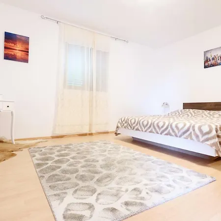 Lastavica Apartmán Galovac (Zadar)