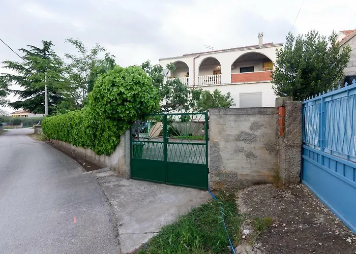 Lastavica Lägenhet Galovac (Zadar)