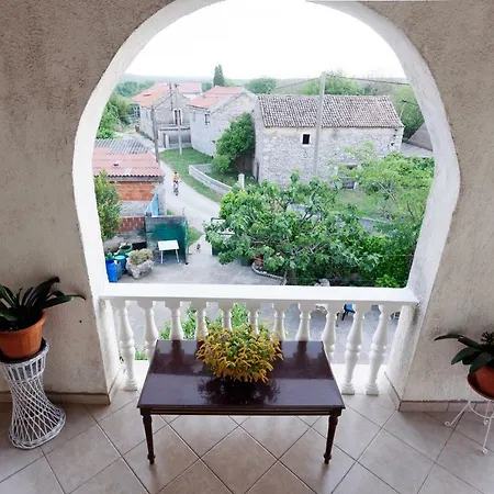 Lastavica * Galovac (Zadar)