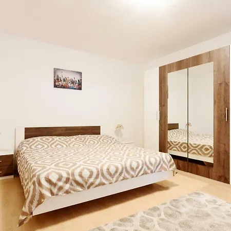 Apartment Lastavica