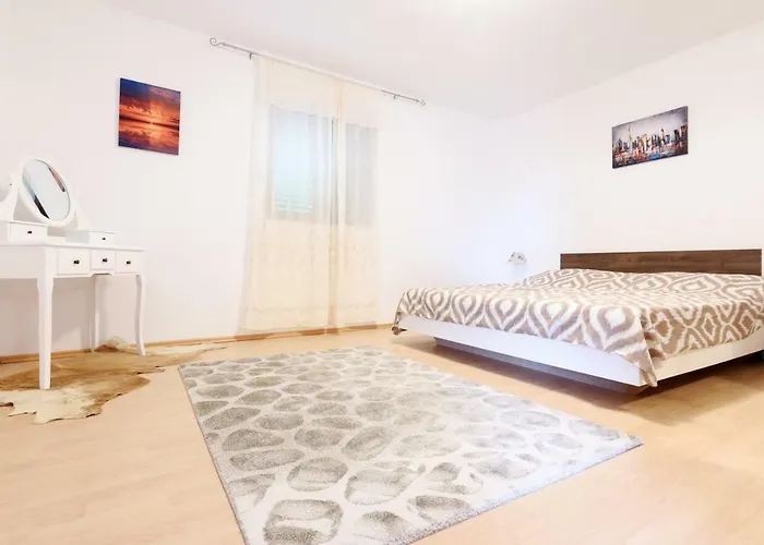 Lastavica Apartman Galovac